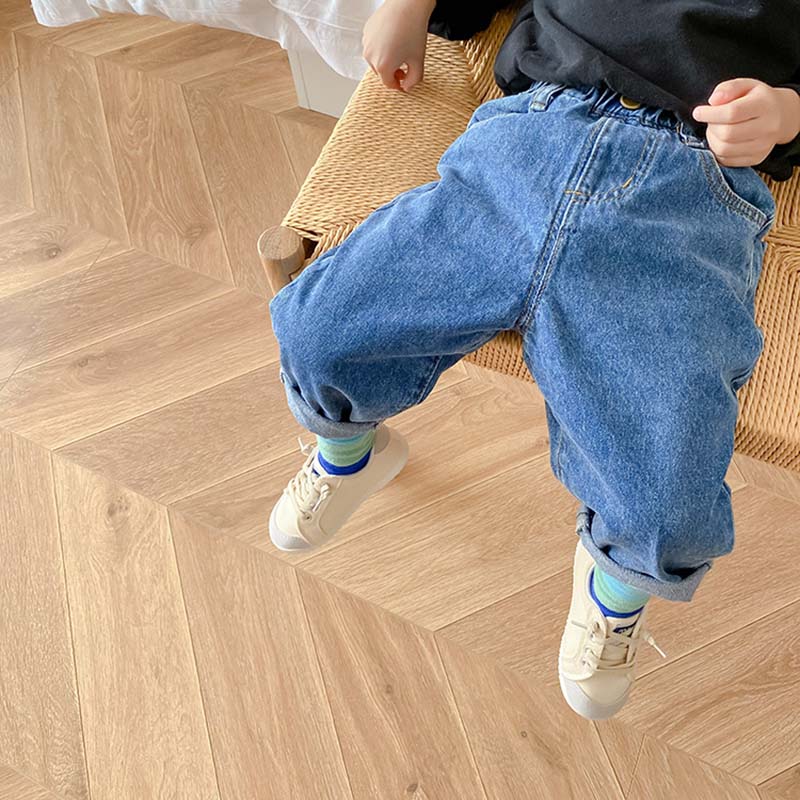Calça jeans meninos e meninas das crianças 2020 nova queda versátil estrangeiros estilo reto calças desgaste do bebê casual wear moda 3-33 à venda