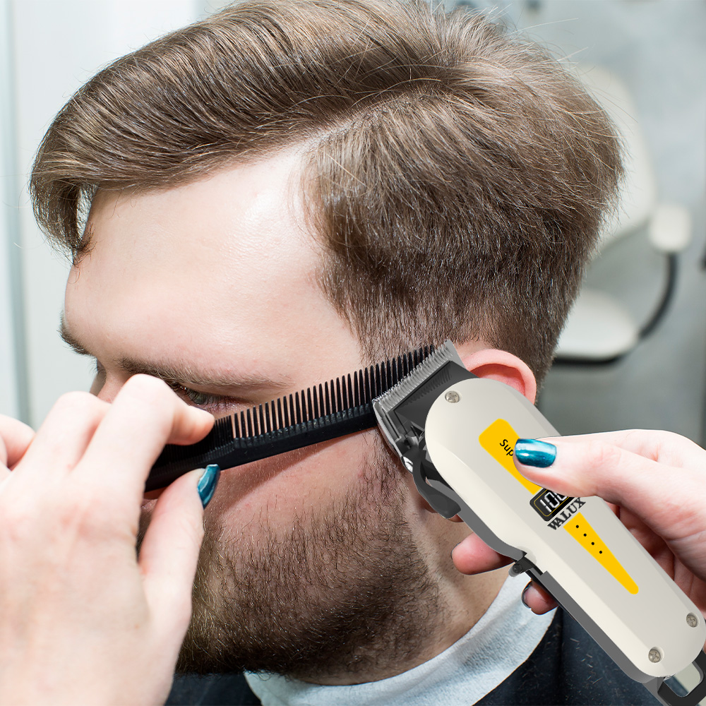 Professionele Kapper Tondeuse Lithiumbatterij USB Oplaadbare Trimmer LCD Display Thuis Mannen Baard Scheerapparaat Haar Snijmachine