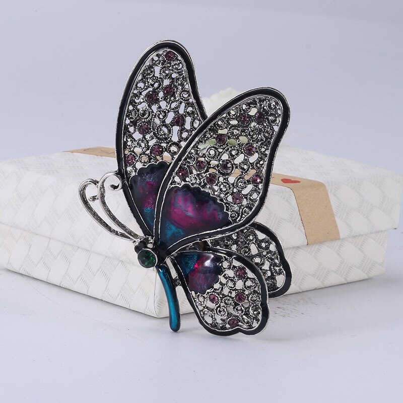 JUJIE Gun Black Big Butterfly Brooch Crystal Animal Personality Brooches For Women: JJBR-1134-C