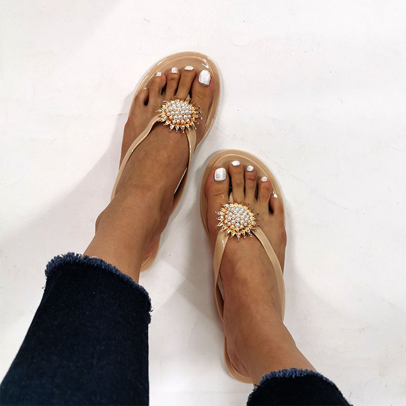 Tongs d'été pour femmes, chaussures en gelée transparentes et claires, pour femmes, chaussures de plage avec fleurs et perles, pantoufles d'extérieur