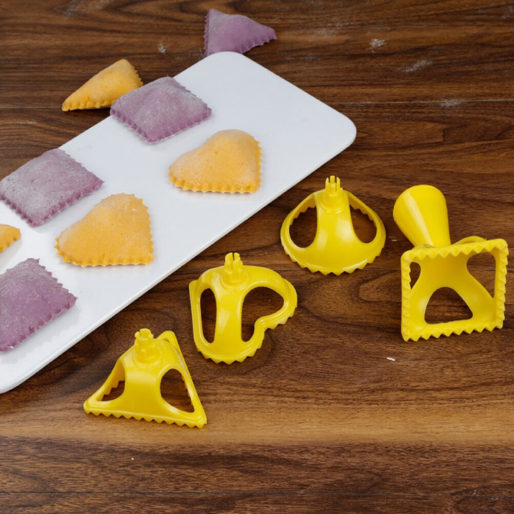 4Pcs Dough Press Gyoza Empanada Dumpling Calzone Turnover Set Kitchen Accessory