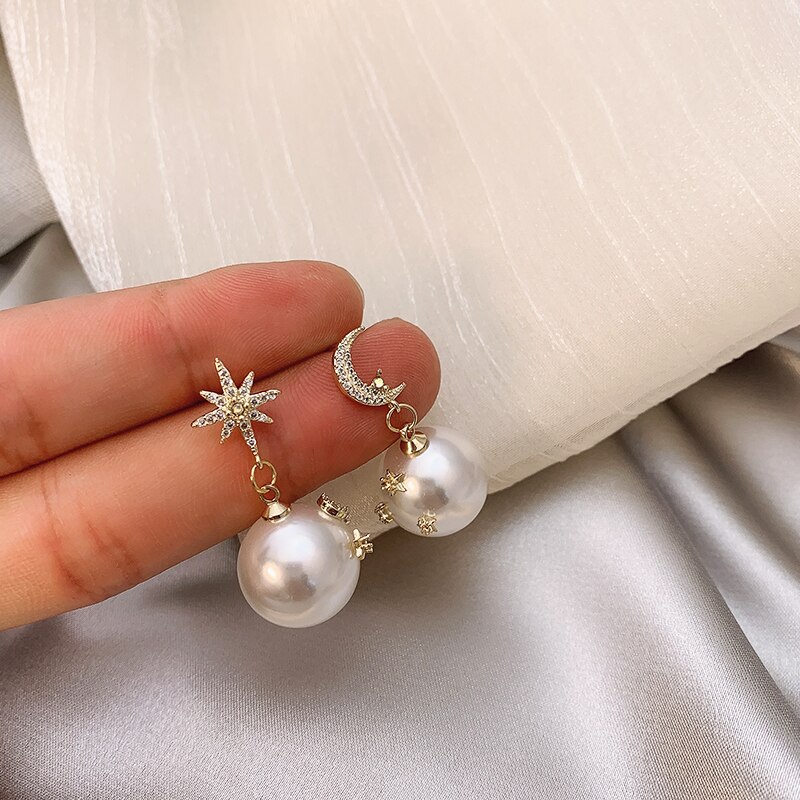 Pendientes colgantes asimétricos de perlas para mujer, aretes con de luna y estrella, estilo gota de agua de cristal exquisito,