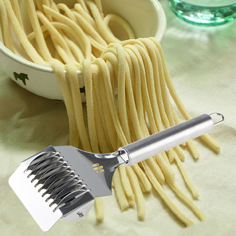 Rustfrit stål hjemme nudler skærer skridsikkert håndtag pastamaskine værktøj rulle manuel skalotteløg sektion dej skærer køkken gadgets