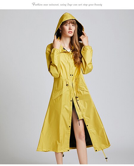 Kvinders stilfulde vandtætte lange regnfrakke regnjakke frakke regnponcho med hætte: Gult guld
