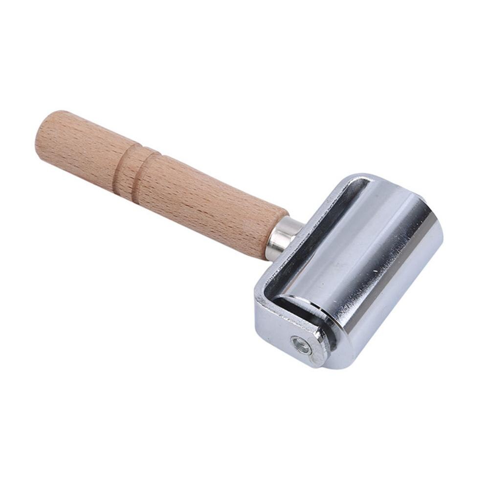 Varios tamaños hechos a mano mango de madera acero al carbono rodillo para manualidades rodillo de cuero accesorios de herramientas de artesanía de cuero: M