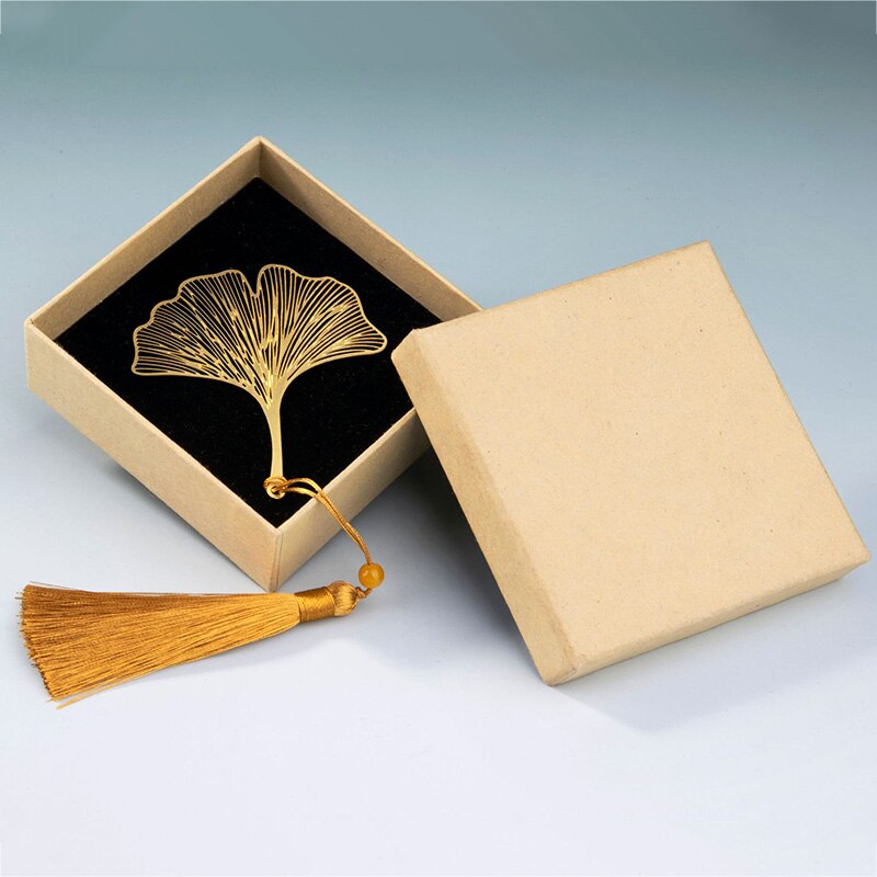 1PC Chinese Style Retro Hollow Metal Bookmark Maple Leaf Vein Fringed Pendant Apricot Leaf Bookmark Stationery