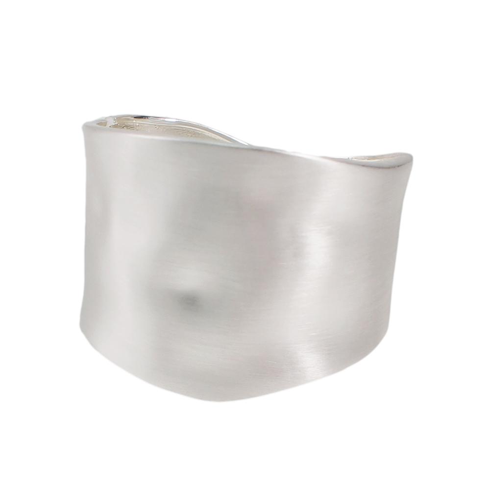 MANILAI punk irregular superficie de aleación brazalete pulseras brazaletes para las mujeres joyería de declaración grande de aleación brazalete de aleación al por mayor: Matted Silver