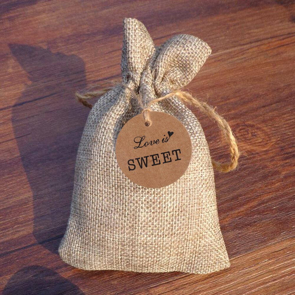 100 stuks rode hartvormige lege hanglabels in de vorm van een ronde kraftpapieren kaart, bruiloftsfeestpakket, benodigdheden voor decoratieve accessoires