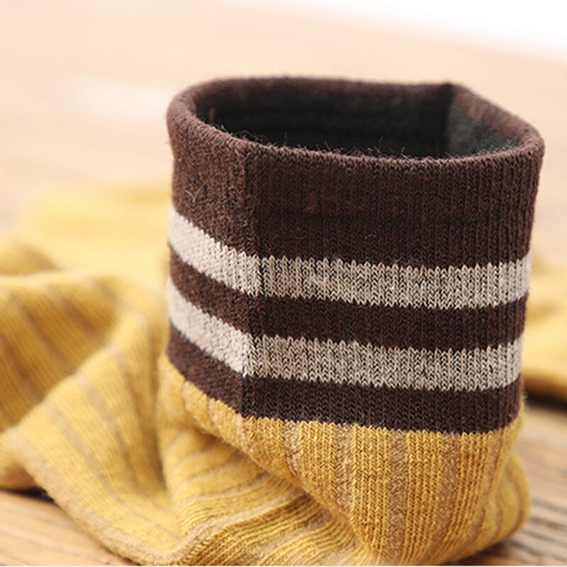 Elifashion koreaanse versie herfst & winter tube sokken retro dames sokken warm & ademend lange tube stapel katoenen sokken 2- voudig te dragen