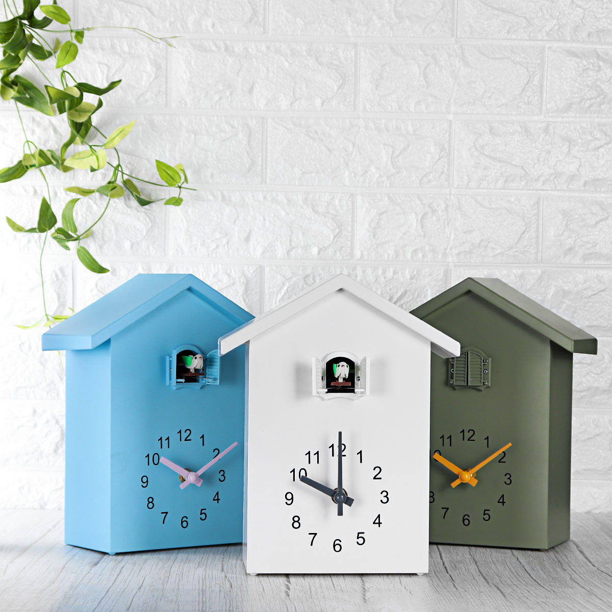 Plastic Cuckoo Quartz Wall Clock Modern Bird Home Living Room Hanging Watch Horologe Clocks Timer Office Home Decoration