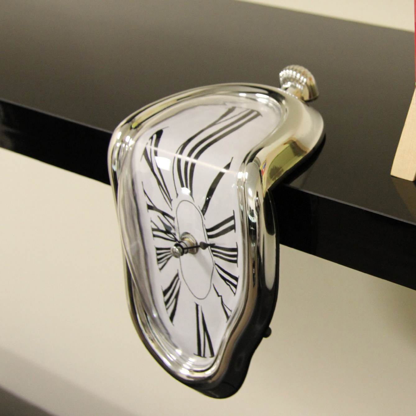 Nordic Surrealist Melting clock Art Wall Clock 3D DIY Hanging Wall Clocks Silent Slock Home Decor Wall Watches