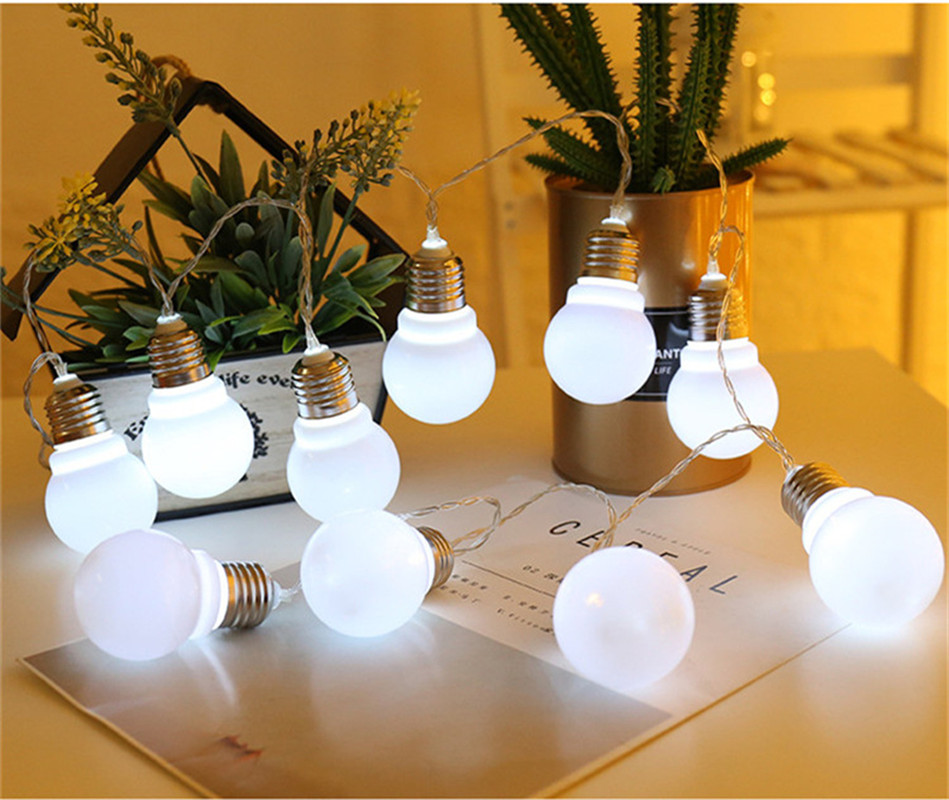 LED-Weihnachtsfee Große Glühbirne Kugelgirlande Feiertags-Lichterkette 3/6M Batteriebetriebene Dekoration für Garten / Hochzeit / Valentinstag / Weihnachten / Partydekor Neujahr 2024 Lichterkette: WHITE / 0-5W / O
