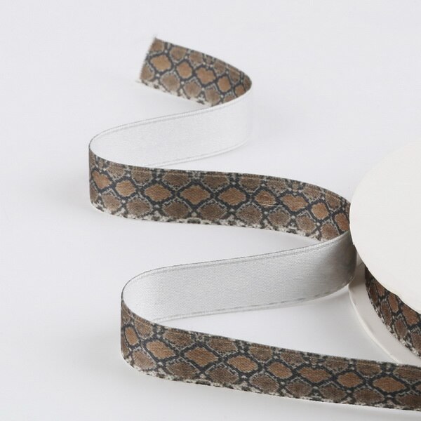Snake Skin & Leopard pattern printed Poly Cotton ribbon for Party Home Wedding Decor Wrapping Garment Accessories: 1.5cm Olive
