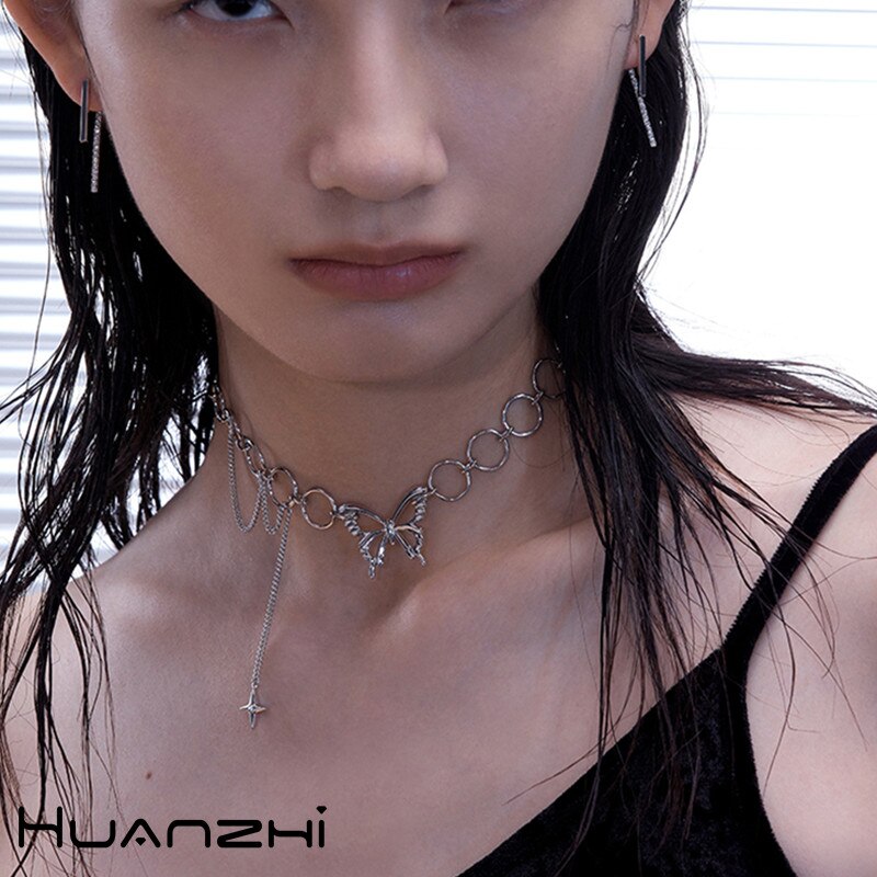 Huanzhi Punk Trendy Vlinder Cirkel Stiksels Cross Hanger Sleutelbeen Ketting Choker Ketting Voor Vrouwen Party Accessoires