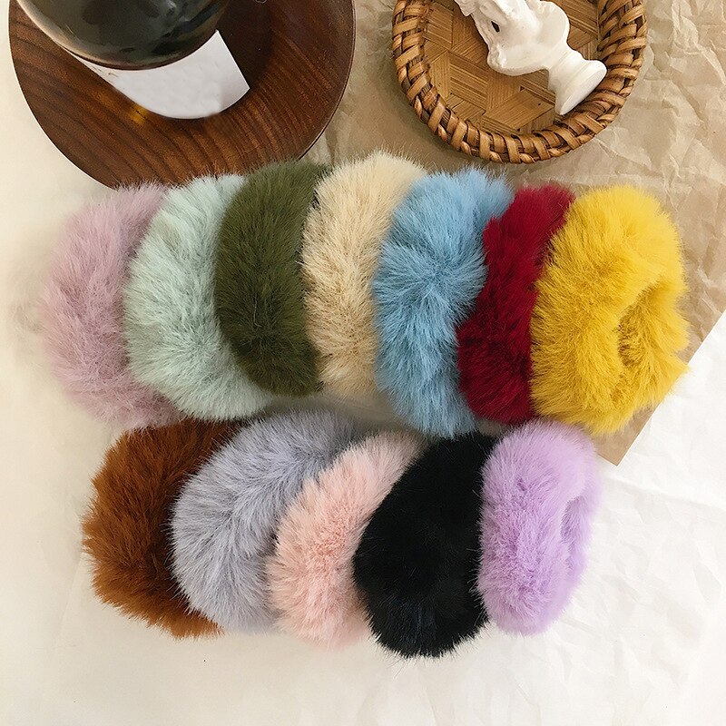 fluffy fuskepels lodne scrunchie elastisk fast hår ringe tau bånd glipper rundt jenter gul rød grønn hestehale plysj hår