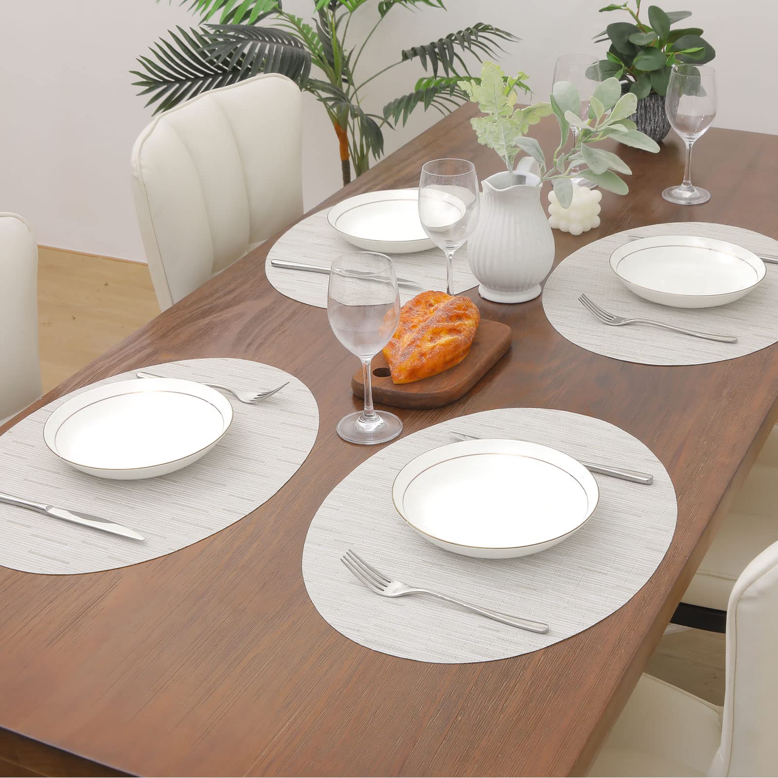 Oval Placemats Set of 4,PVC Vinyl Weave Place Mats,Wipeable Dining Table Placemats,Heat Resistant Table Mats,Indoor and Outdoor