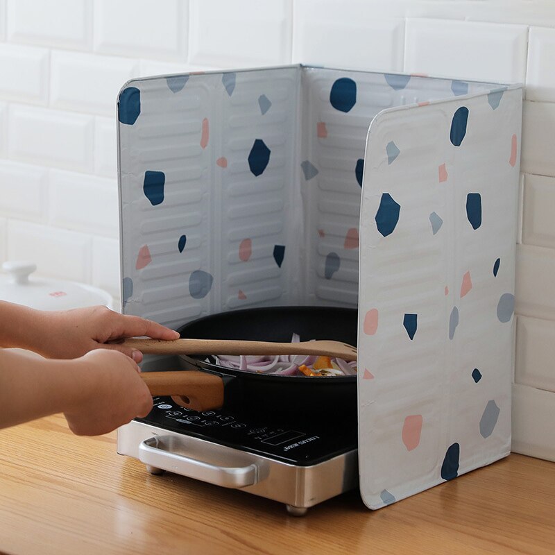 Gas Stove Aluminum Foil Oil Baffle Cooking Oil Baffle Household Anti-Splash Oil Baffle Heat Insulation Plate Kitchen Gadgets