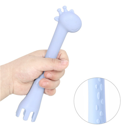 Rodent Silicone Feeding Spoon Infant Training Spoon Giraffe Kids Baby Feeding Spoon Fork Giraffe Baby Teething Soothing Toy: Blue