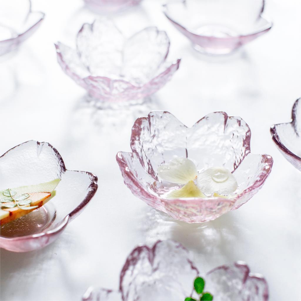 Japansk stil kirsebær glass fat saus dipsaus fat spisepinner rack filming rekvisitter sushi saus rett