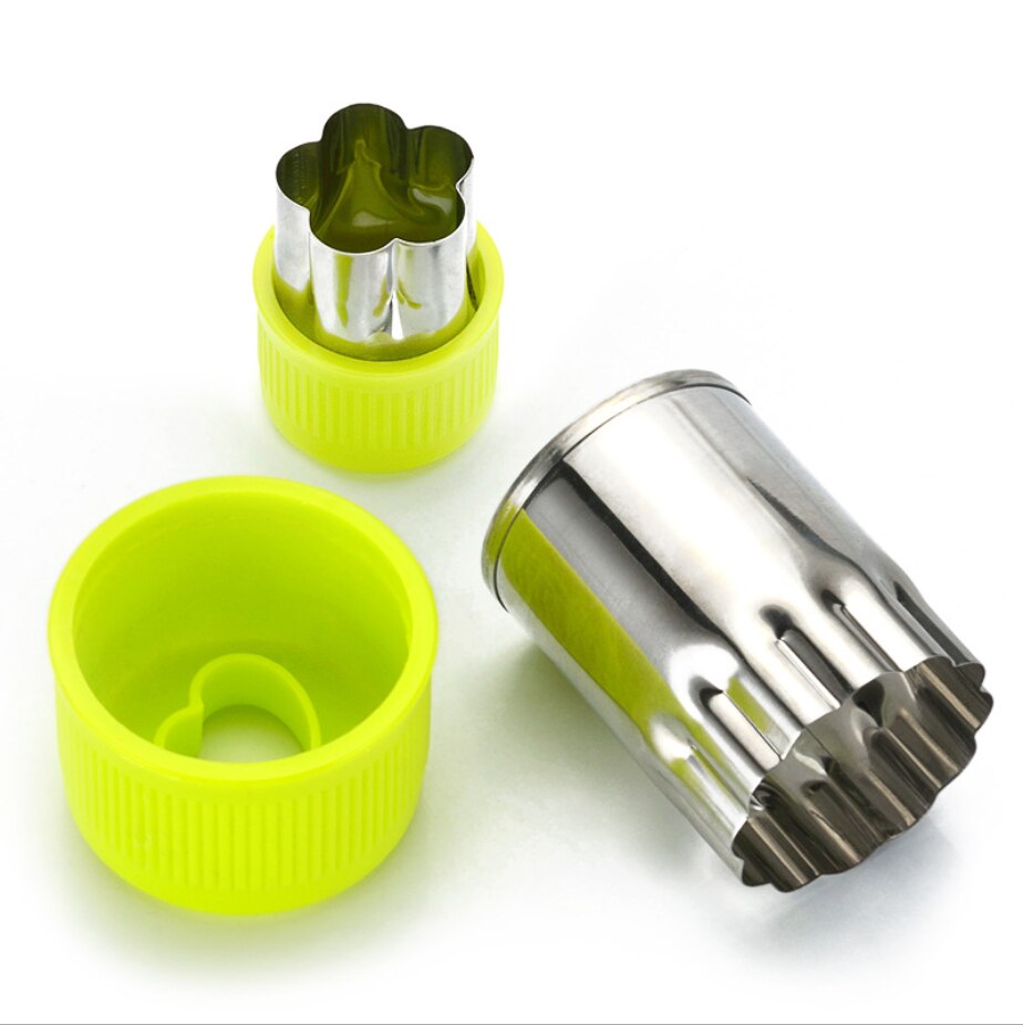 8Pcs/Set of Cartoon Rice Vegetable and Fruit Cutter Mold Mold Flower-shaped Biscuit Cutter Stainless Steel Cutting Tool