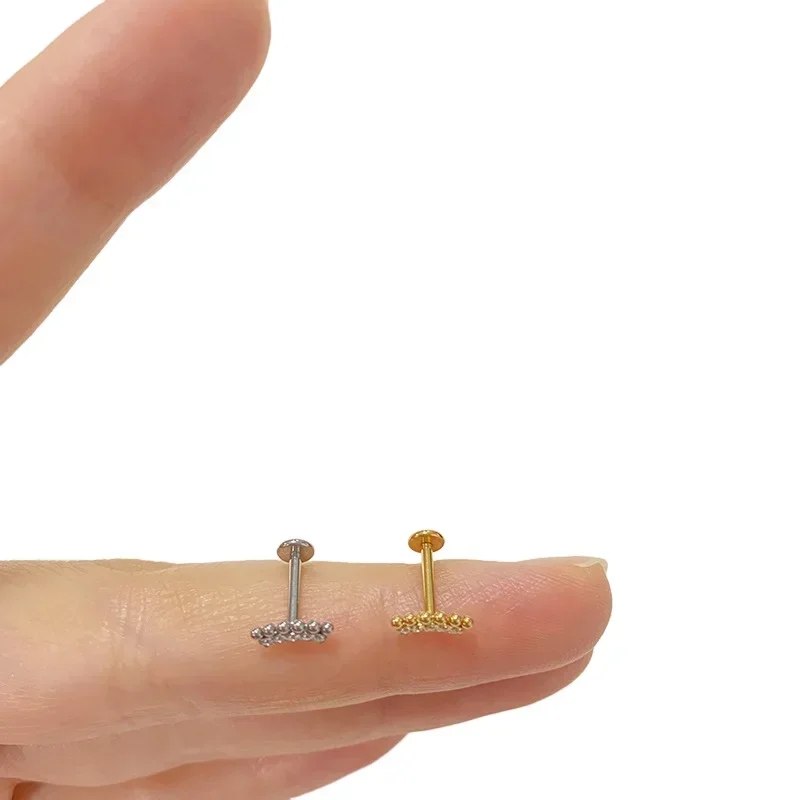 Orecchini a barra curva PIERC in titanio ASTM F136 con sfera e gioielli per piercing al corpo con labret filettato superiore pavimentato CZ