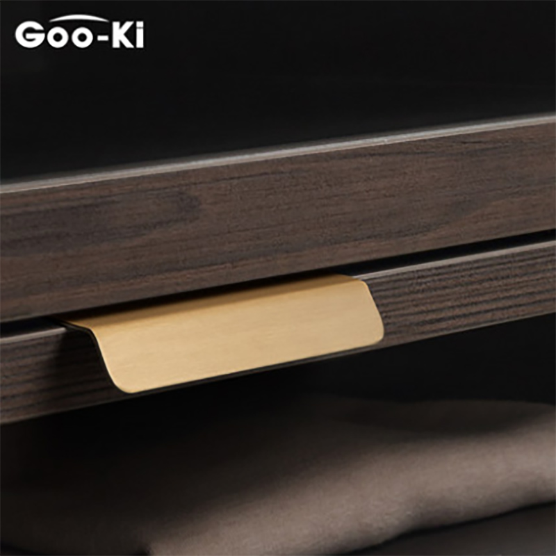 Modern Brass Brushed Hidden Handle Cabinet Handles Sliced Finger Pull Handle Kitchen Cupboard Pulls for Furniture Hardware