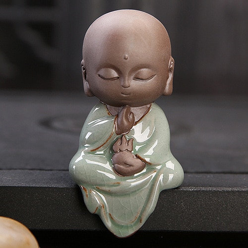 Pequeño Buda estatuas budista Tathagata bonito Buda arena cerámica té mascota accesorios budha ornamentos boutique
