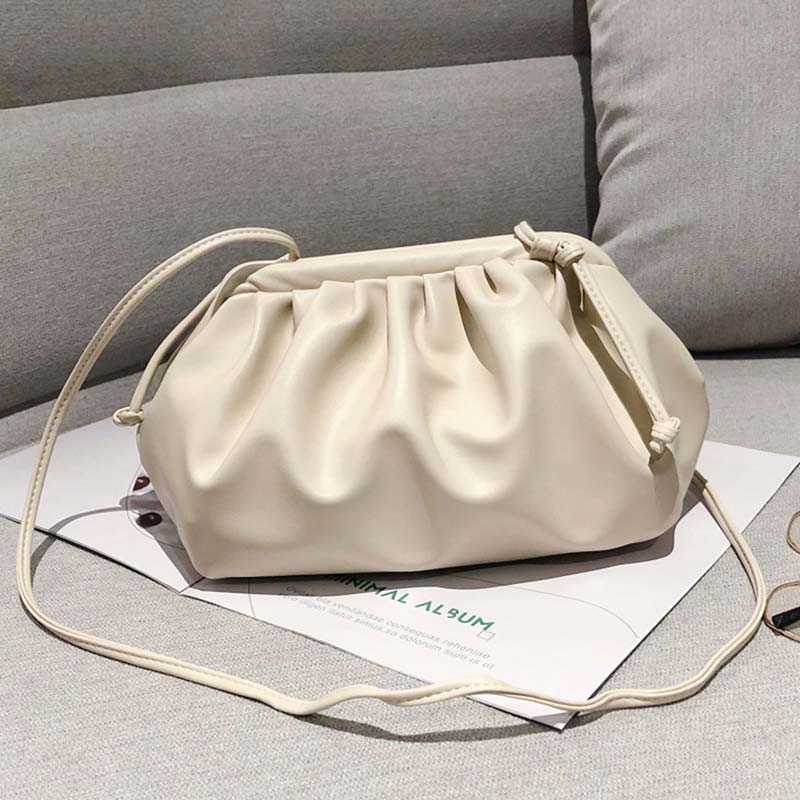 Concepteur de luxe nuage forme femmes jour pochette plissée boulette épaule sac de messager petit mignon dame bandoulière sac à main: WHITE