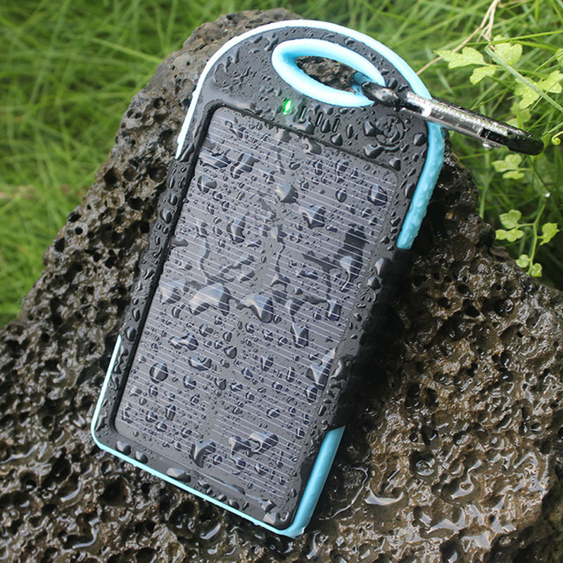 Outdoor Camping Waterdichte 5000Mah Draagbare Solar Battery Charger Telefoon