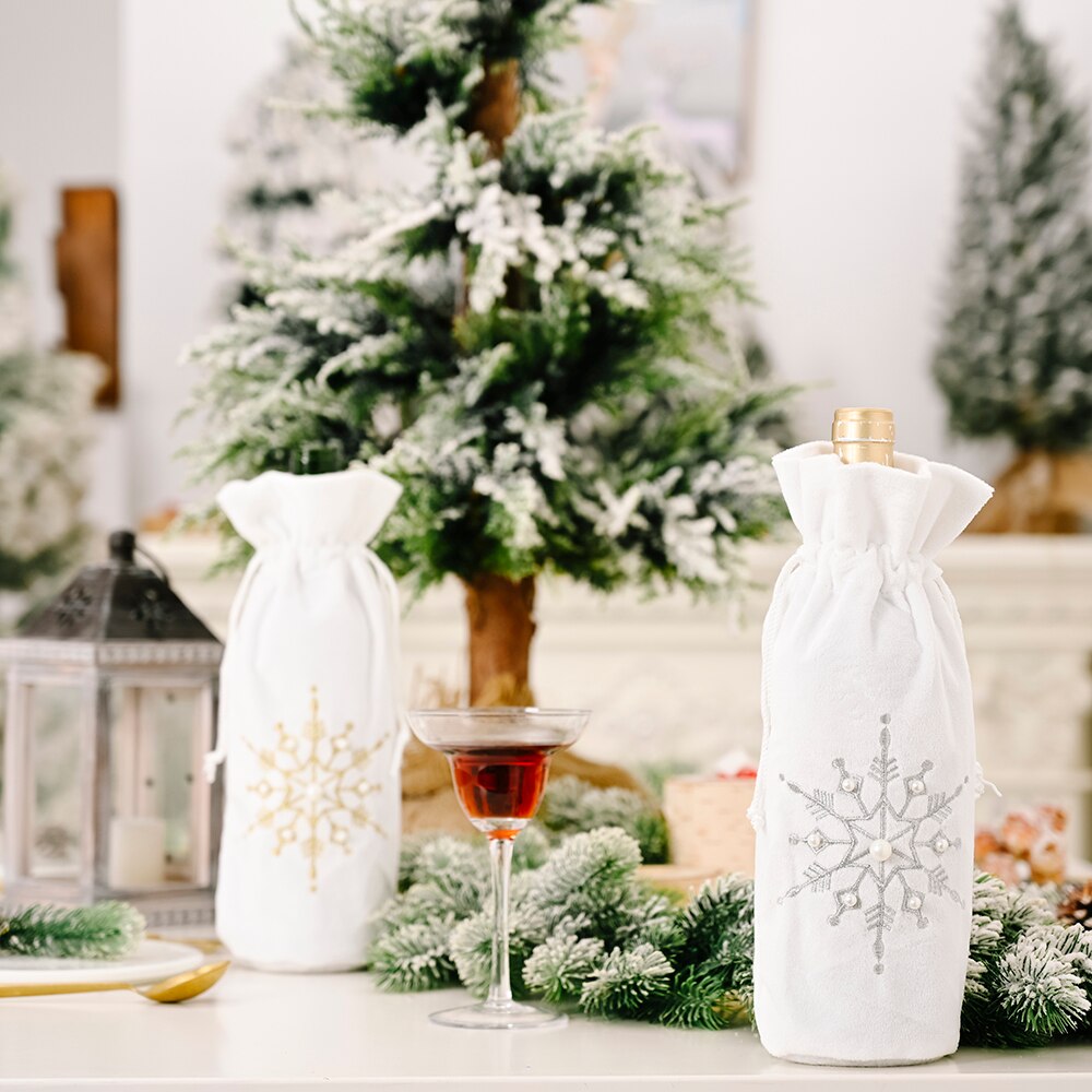Winter Decoration Christmas Wine Bottle Cover Bags Delicate Snowflake Pattern Wine Bottle Holders