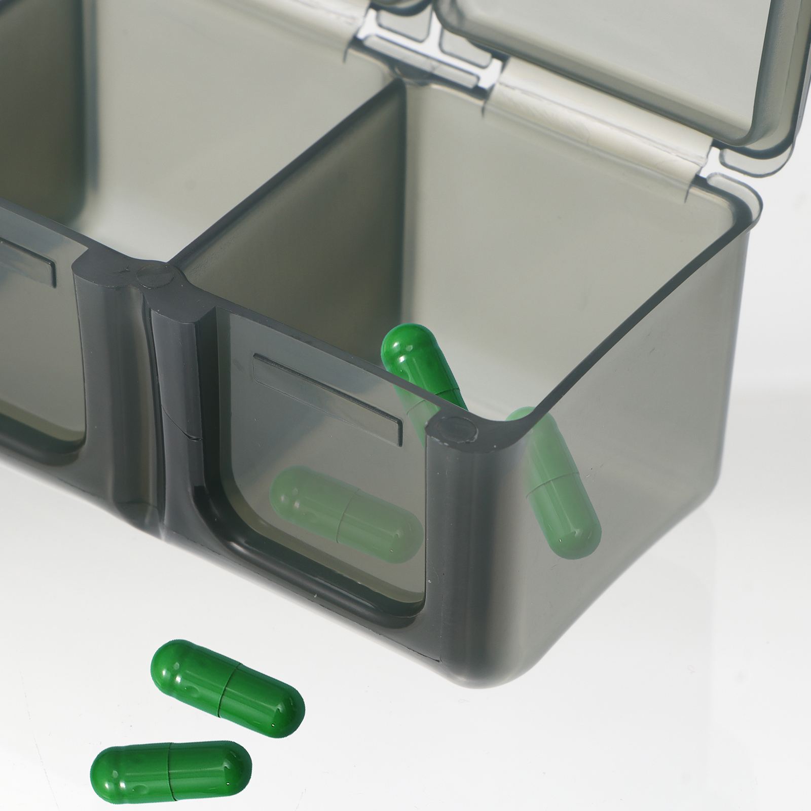 7 Days Weekly Tablet Pill Medicine Box Holder Weekly Pill Organizer Quick-Refill Daily Pill Case Removable Medicine Box Health