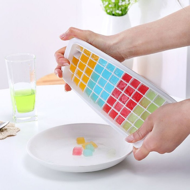 Grids Ice Cube Tray Plastic Ice Cube Maker Sphere Mold for Cocktail Juice Whiskey Ice Cube TrayWith Lid Kitchen Tool