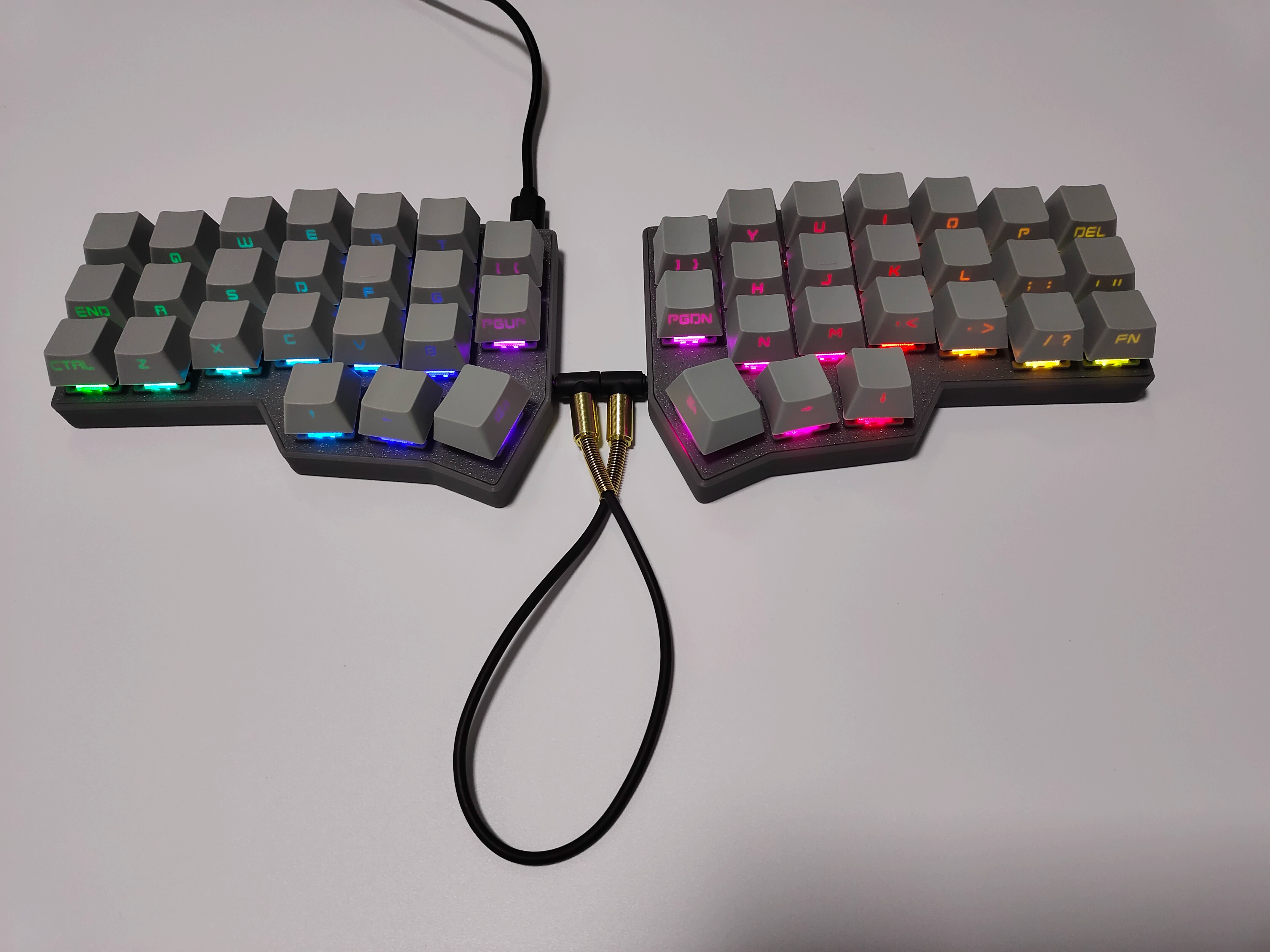 Corne crkbd  v4.1 -delat tangentbord trådbundet rgb-byte anpassat stöd qmk/via corne  v4.1 -delat tangentbordskit för pc-tillbehör