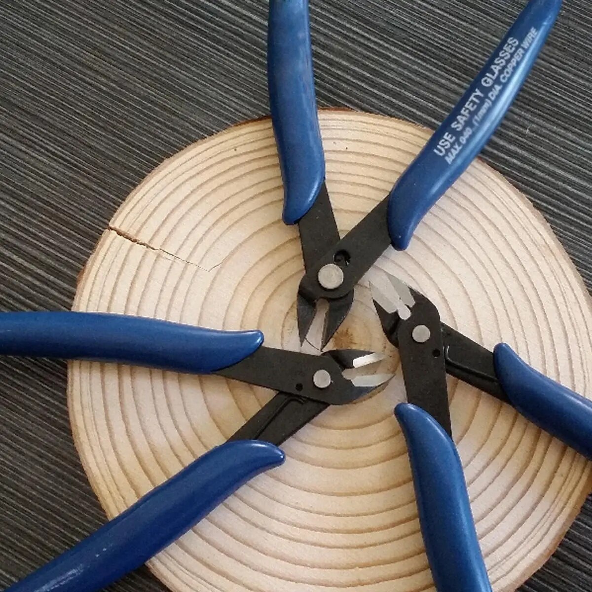 Spot welding 18650 Battery Electrical Cutting Plier Wire Cable Cutter Side Snips Flush Pliers Tool