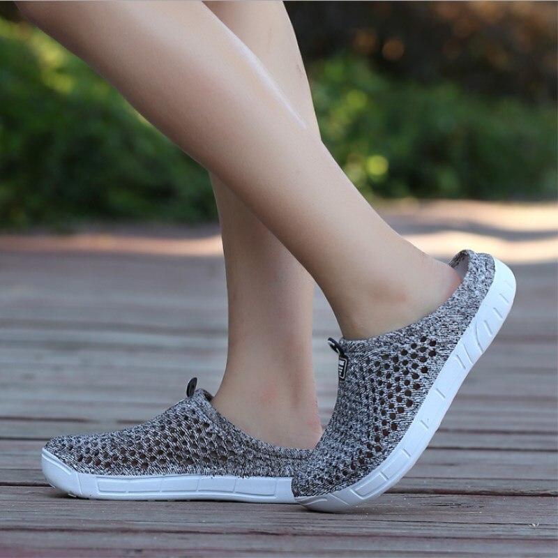 Women Leisure Fitness Shoes Women Light Breathable Summer Shoes Female Network Sports Toning Shoes Hollow Beach Shoes