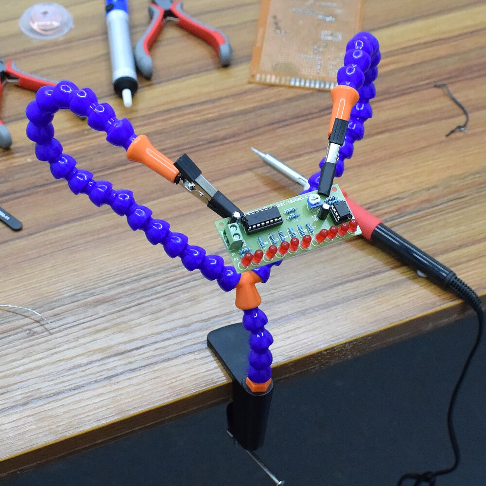 Toolour Soldering Helping Hand Bench Vise Table Clamp Soldering Stand Third Pana Hand PCB Welding Repair Tool Soldering Station