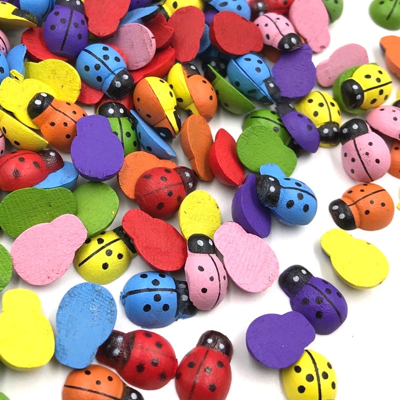 100 stuks gemengde bulk lieveheersbeestjes houten knopen veel plakboek verfraaien knutselen  wb425