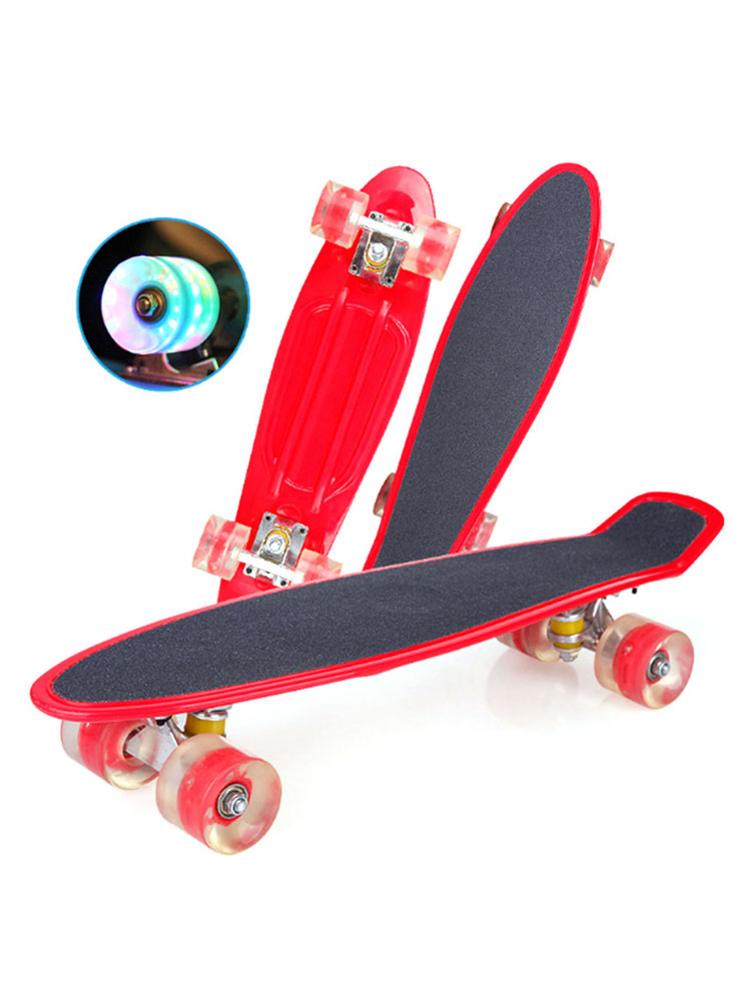 22 inches firehjulet mini retro skateboard pu frostet bord med led blinkende hjul cruiser børns scooter børn skateboard: Rød