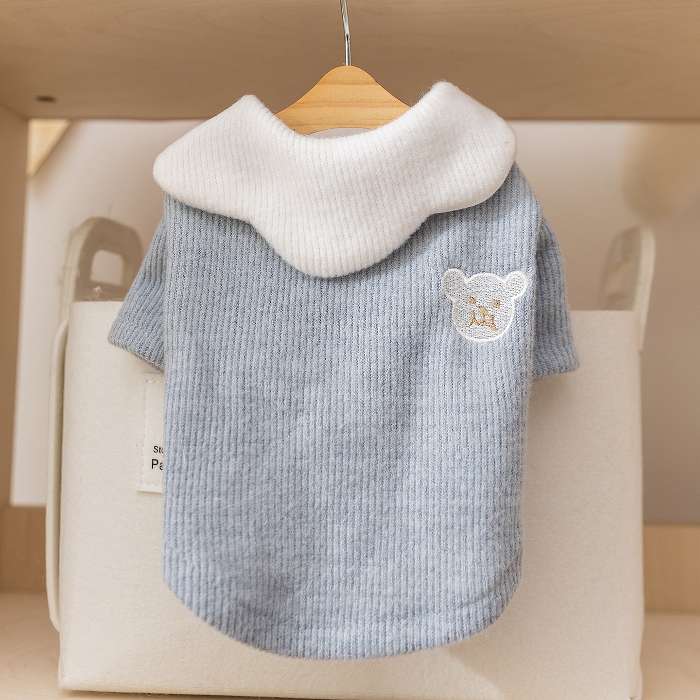 Ubranka dla pudla, jednolite kolory, podkoszulek, zimowe ciepłe ubranka dla psa, mały placki, Yorkshire terier, dwunożna kamizelka: S / BIAŁY