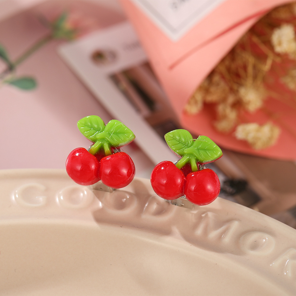 Børn baby pige smykker børn søde dyr frugt kirsebær harpiks øre klip på gennemboret fest tegneserie blomster øreringe серьги