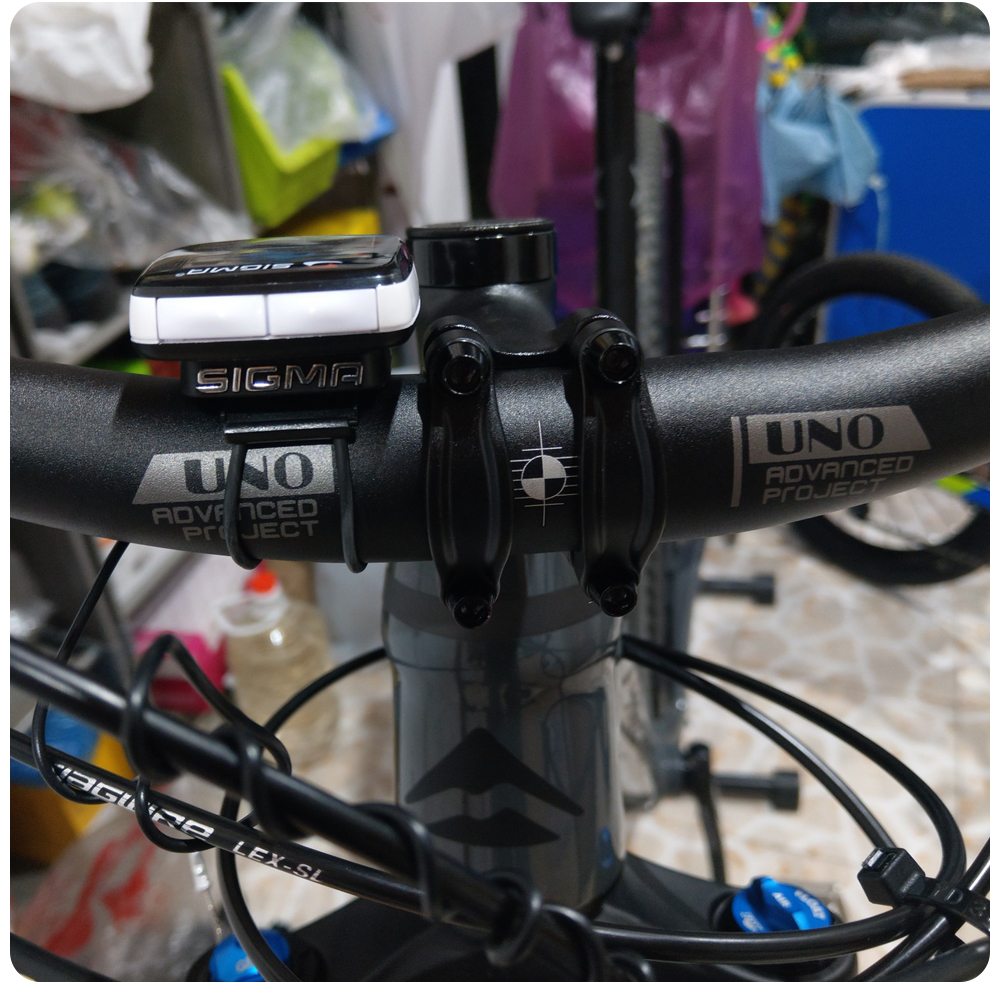 UNO-Manillar de bicicleta recto/ribalón, mango plano de aleación de aluminio para bicicleta de montaña, 640, 680, 720, 740, 760, 780, 800mm, piezas de bicicleta