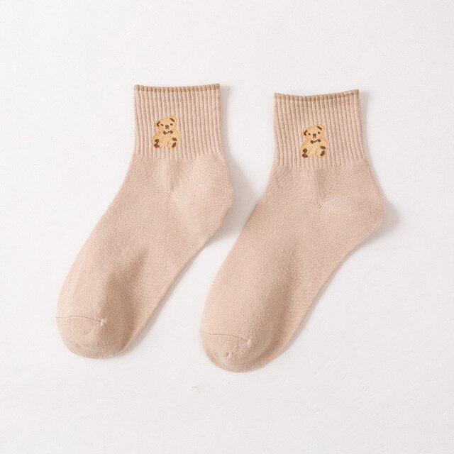 Effen Kleur Sokken Mid Tube Gebreide Japanse Koreaanse Losse Lange Kousen Meisje Ins Retro Zachte Mode Trend Lente Herfst Sokken: kaqi-bear