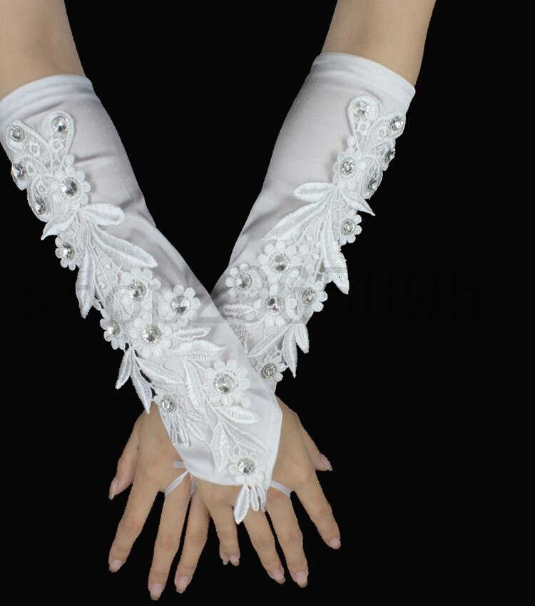 ZUOYITING White Lace Princess Bridal Gloves Female Long beaded Wedding Dresses Gloves Wedding Accesories