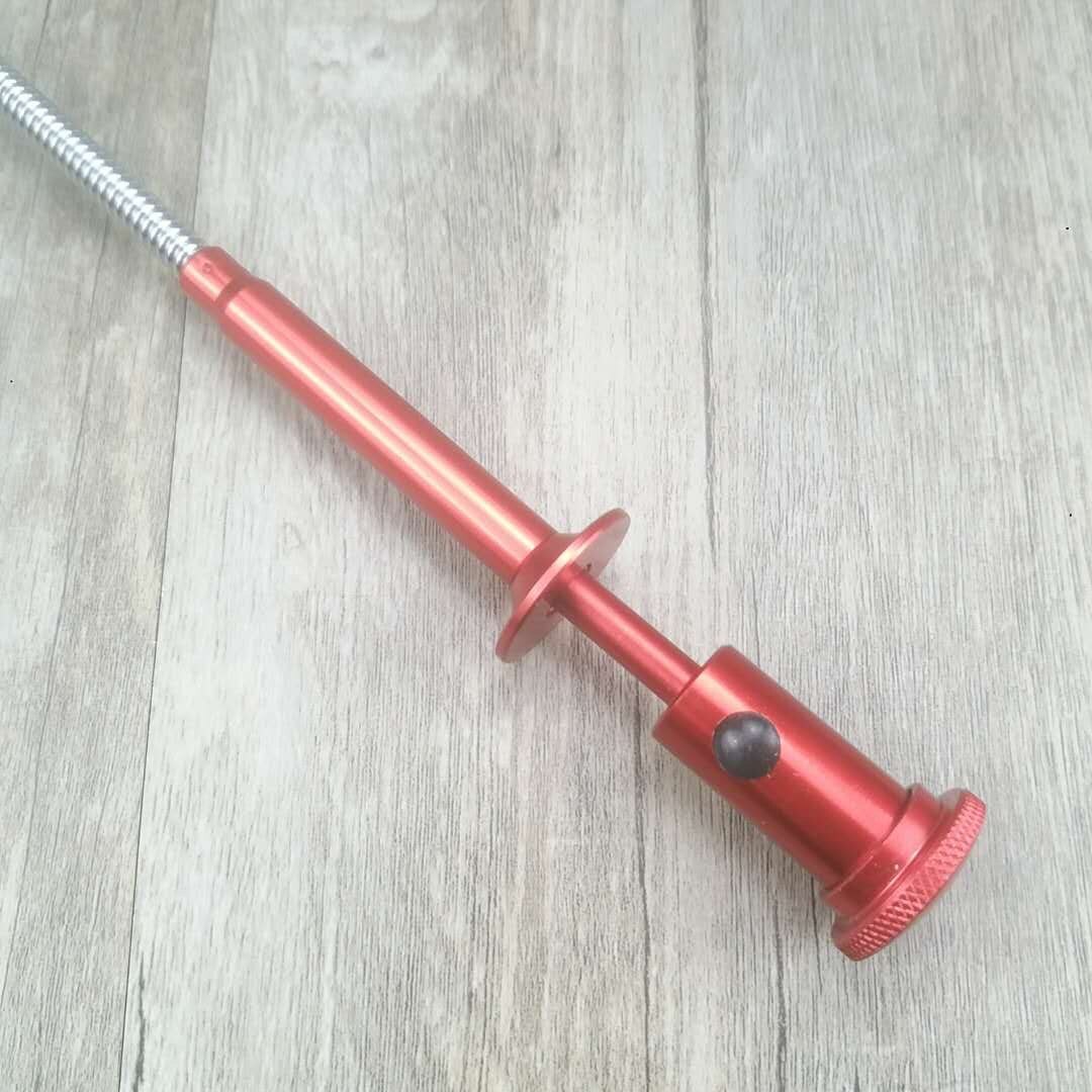 Ramasseur à ressort magnétique avec 4 griffes LED, outil de ramassage Flexible de 23.6 pouces pour réparation de voiture, Gadget de toilette, outil de ramassage des égouts