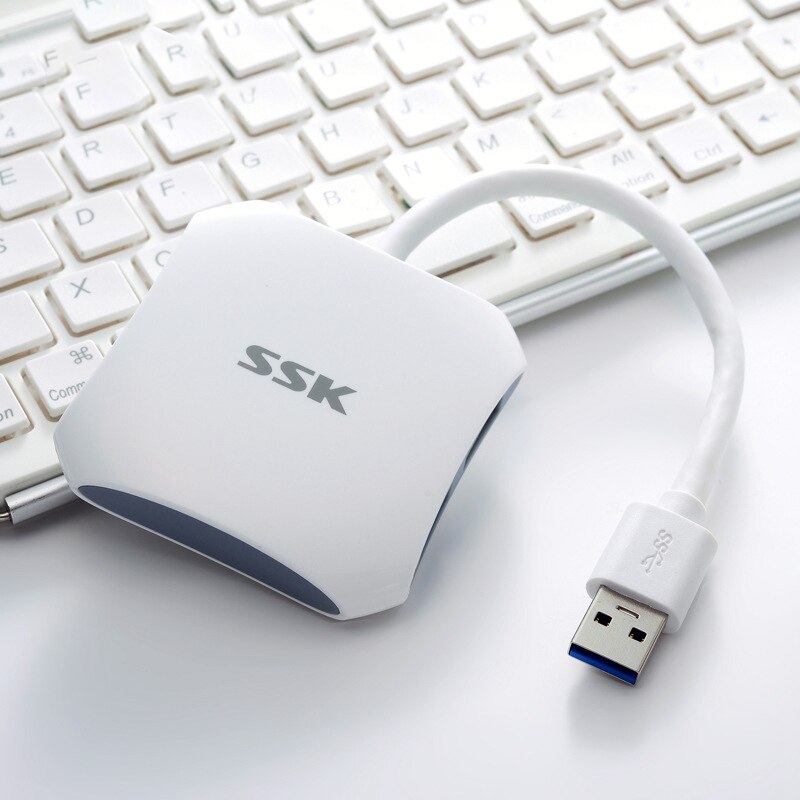 SSK Eine für Vier USB 3,0 HUB Splitter Konverter Extender System Anforderungen: windows98/ME/2000/XP/Vsta/8 Mac OS 10,9 oder Höher