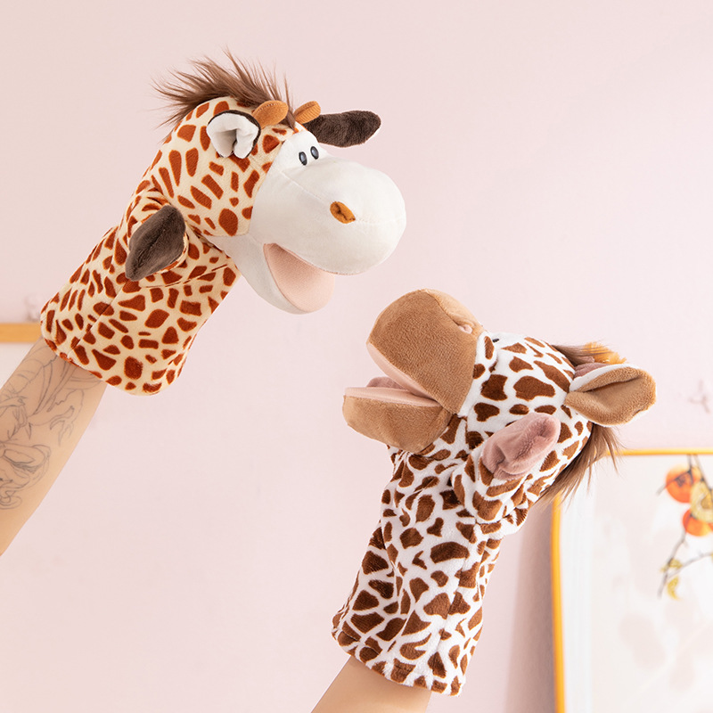Burattini da dito a mano Giocattolo di peluche di cartone animato Fornitura per feste Raccolta di famiglia Giocattolo preferito leone Pecora Anatra Giraffa Regali per bambini