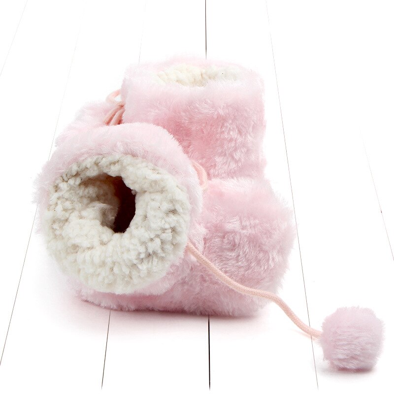 Autumn winter baby boot keep warm Artificial hair ball Newborn baby boot soft toddler baby girls boys booties