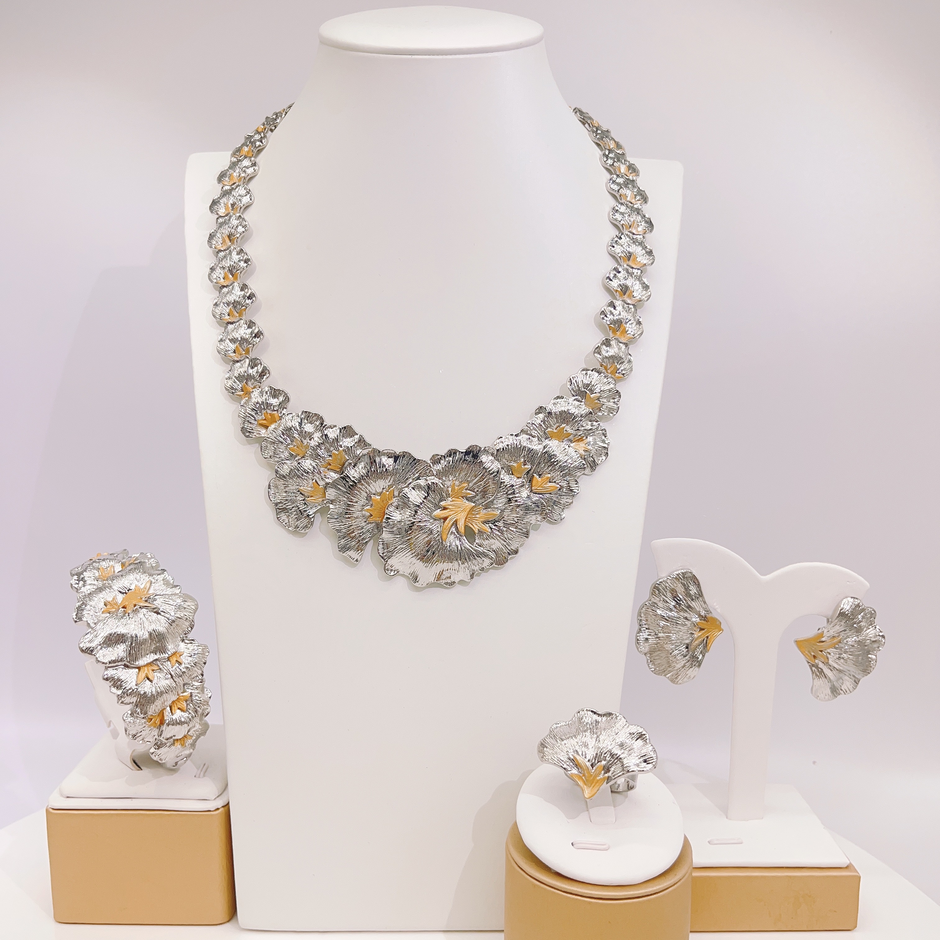 Conjunto de joyas chapadas en oro para mujer, collar de flores de lujo, pendientes elegantes, bisutería de cena y boda, SYHOL: PLATEADO