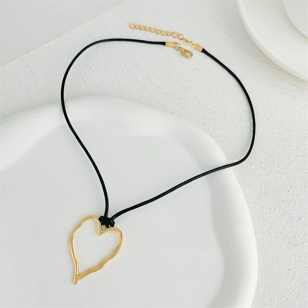 Collar de amor redondo Irregular para hombres y mujeres, collar de cuerda de forma ovalada geométrica de estilo coreano, accesorios de joyería, de: Color amarillo dorado claro