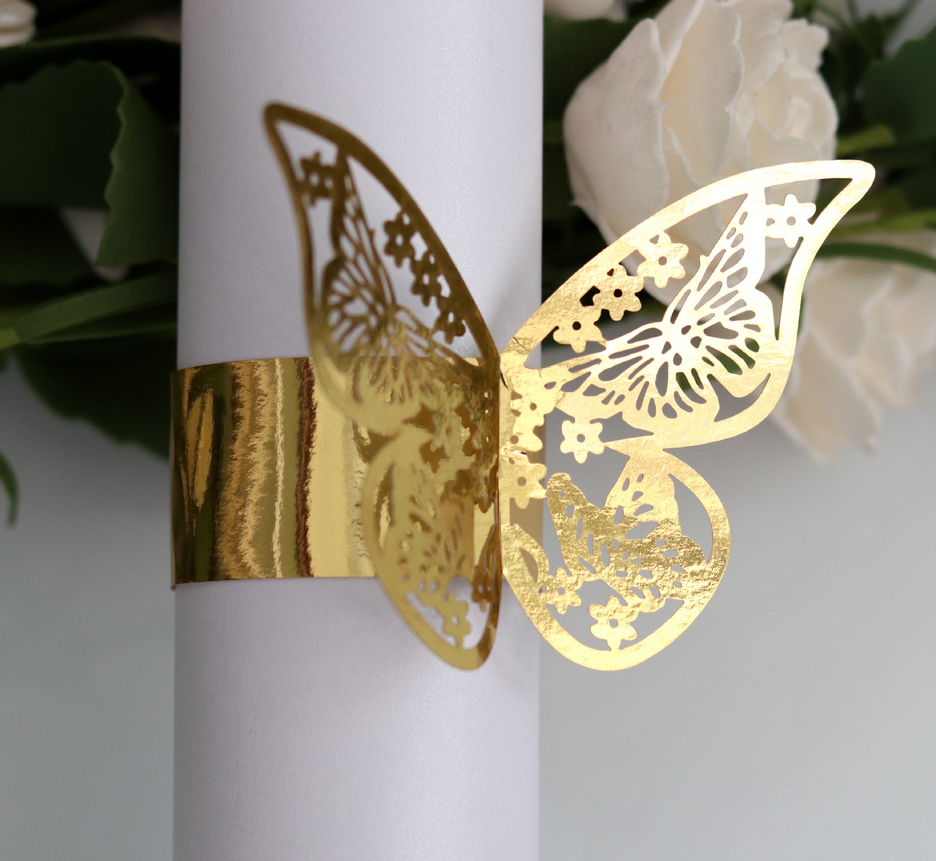 50 Stuks Hollow Vlinder Servetring Gesp Reflecterende Goud Papier Wedding Party Handdoek Decoratie